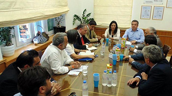 Καλοδεχούμενη η καμπάνια ενημέρωσης που σχεδιάζει το Υπουργείο Τουρισμού, αλλά χρειάζονται επειγόντως βελτιώσεις στον επικίνδυνο Βόρειο Οδικό 'Αξονα Κ